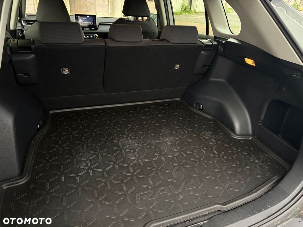 Toyota RAV4 2.0 Comfort 4x2 - 23