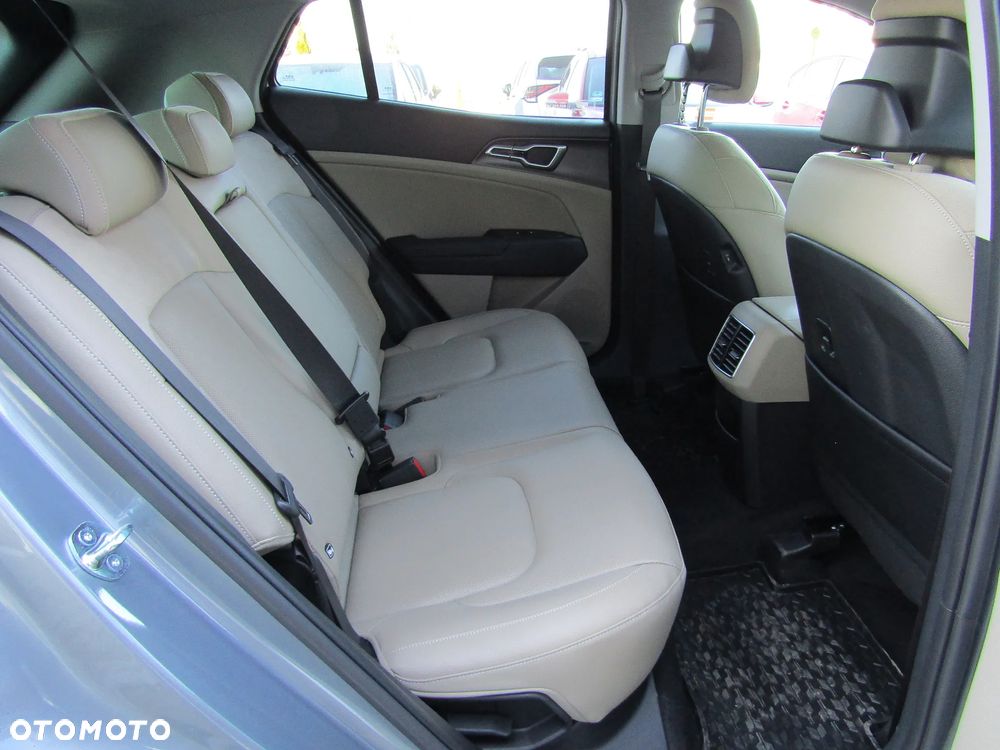 Kia Sportage 1.6 T-GDI Business Line 2WD DCT - 10