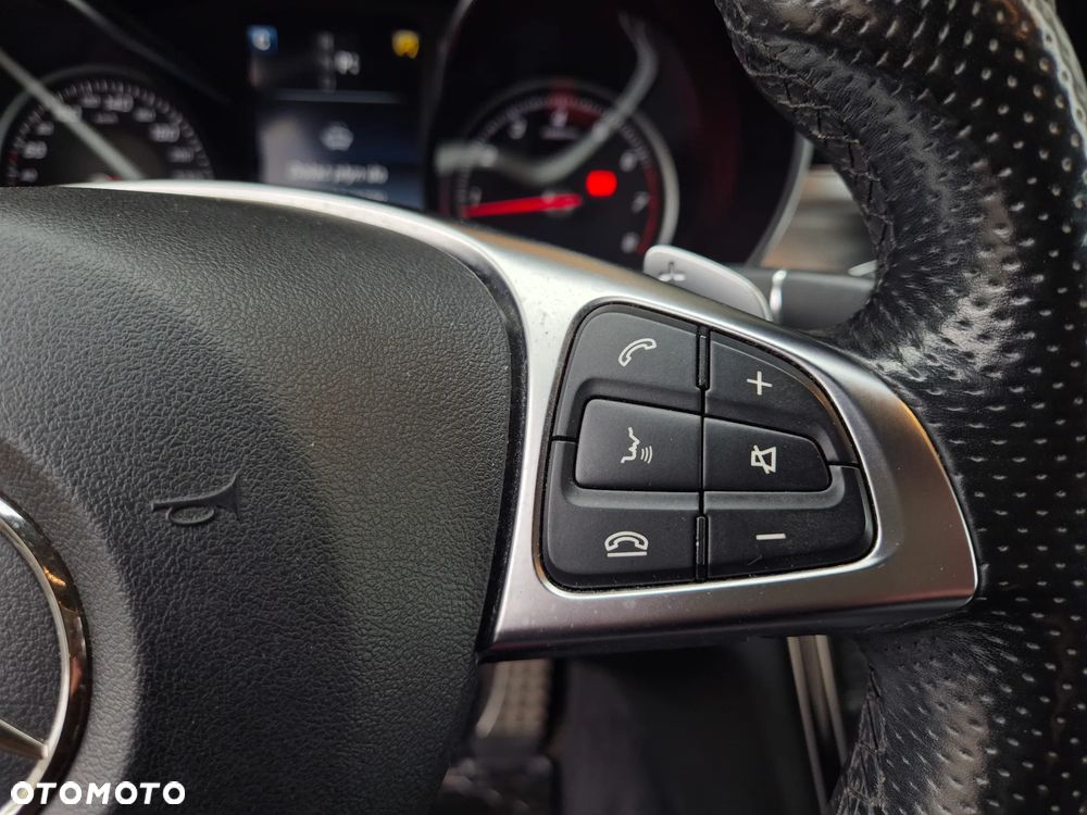 Mercedes-Benz Klasa C 300 7G-TRONIC - 13