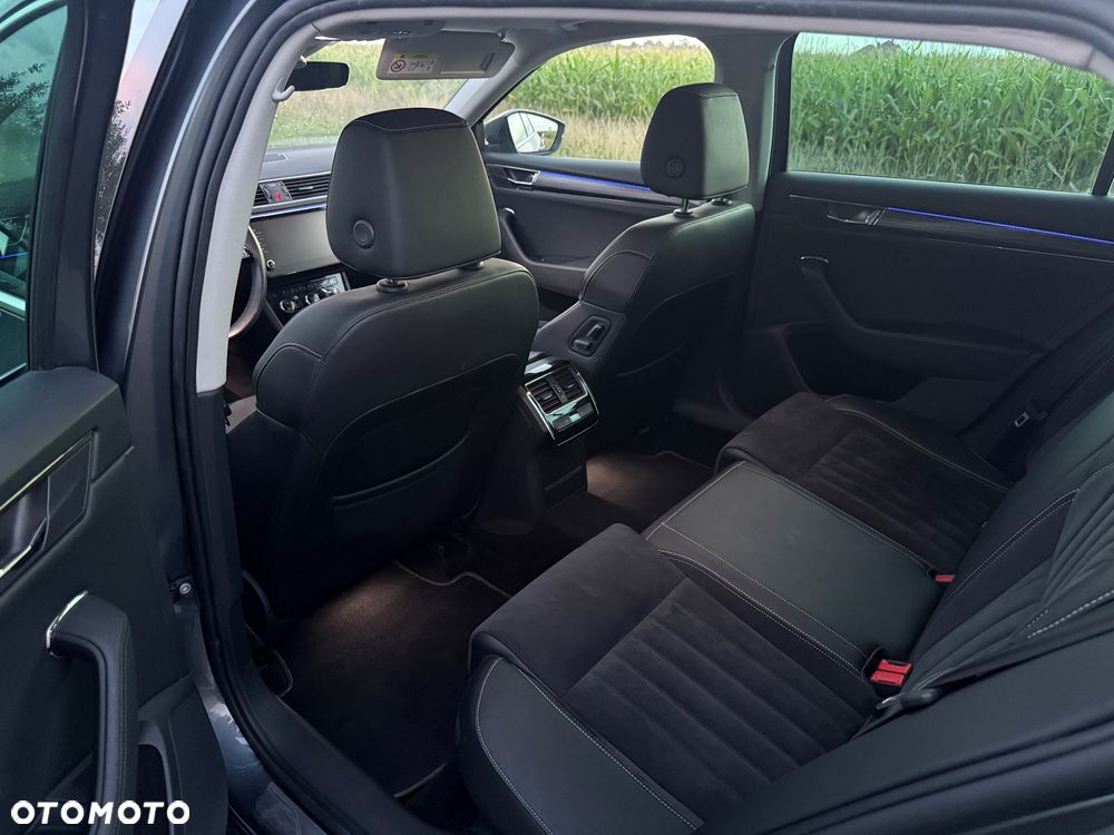 Skoda Superb 2.0 TSI Style DSG - 8