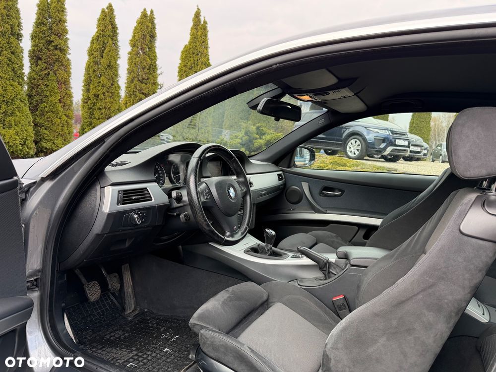 BMW Seria 3 320d Efficient Dynamics Sport Line - 9