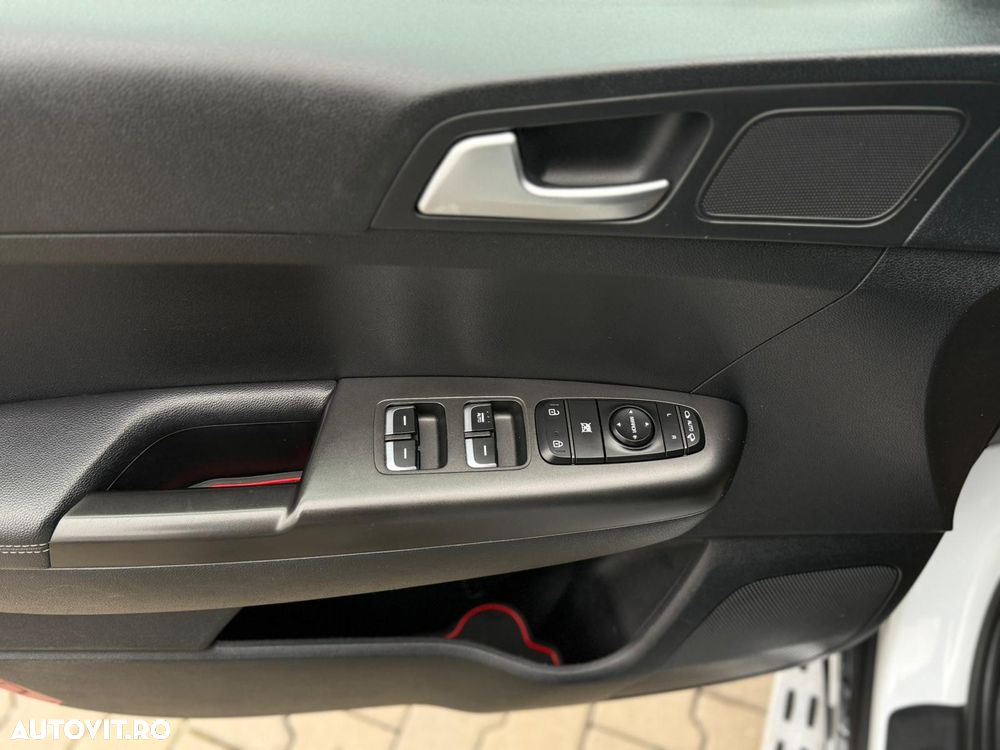 Kia Sportage 1.6 CRDI AWD DCT GT LINE - 23