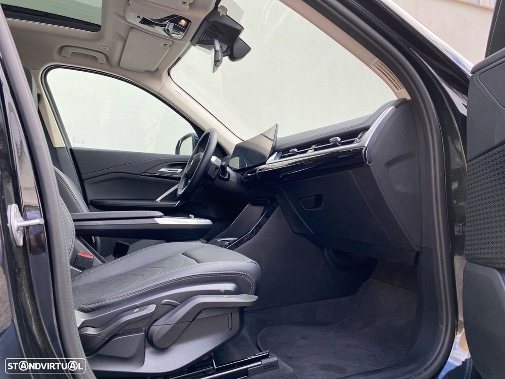 BMW iX1 eDrive20 xLine - 15