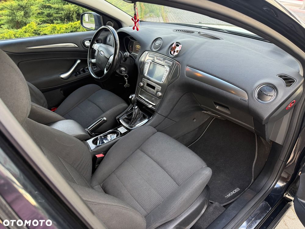 Ford Mondeo 2.0 TDCi Titanium - 4