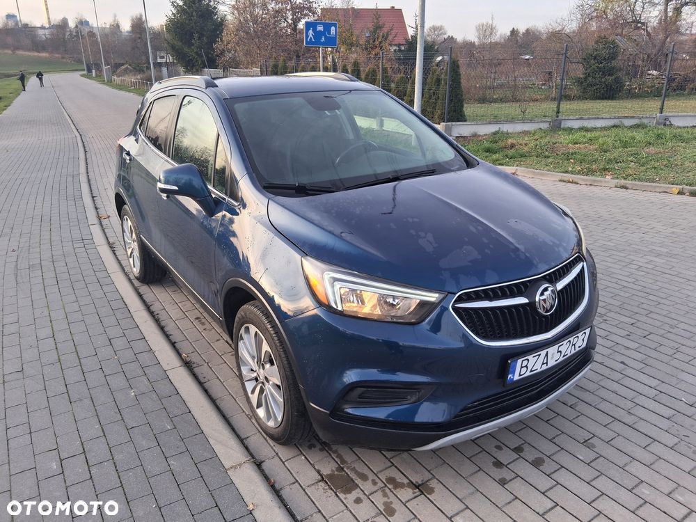 Buick Encore - 2