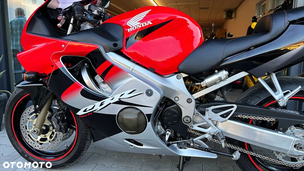 Honda CBR - 15