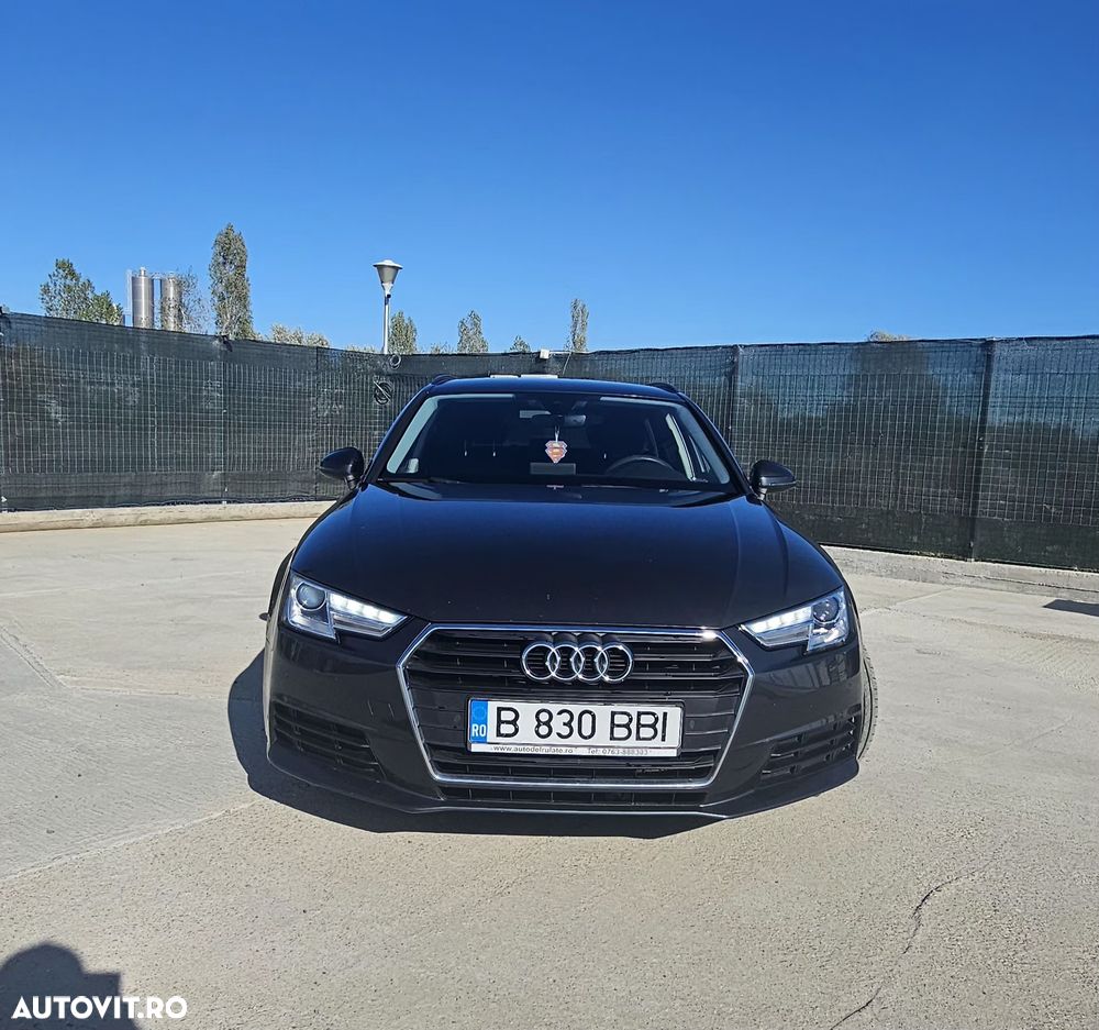 Audi A4 2.0 TDI S tronic - 2