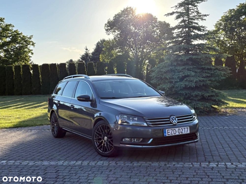 Volkswagen Passat - 9