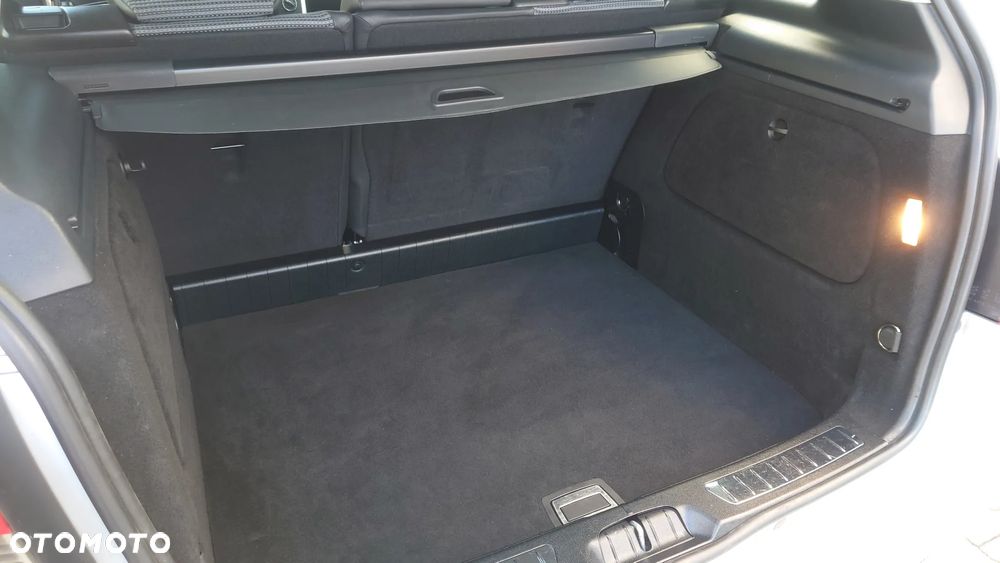 Mercedes-Benz Klasa B - 22