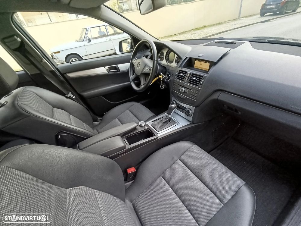 Mercedes-Benz C 220 CDi Avantgarde Aut. - 20