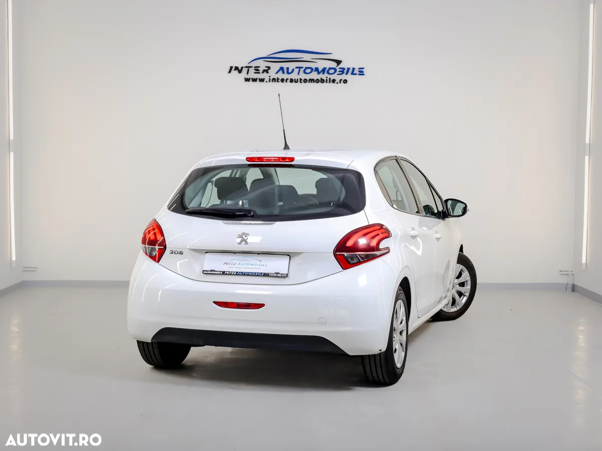 Peugeot 208 1.2 L PureTech Access - 12