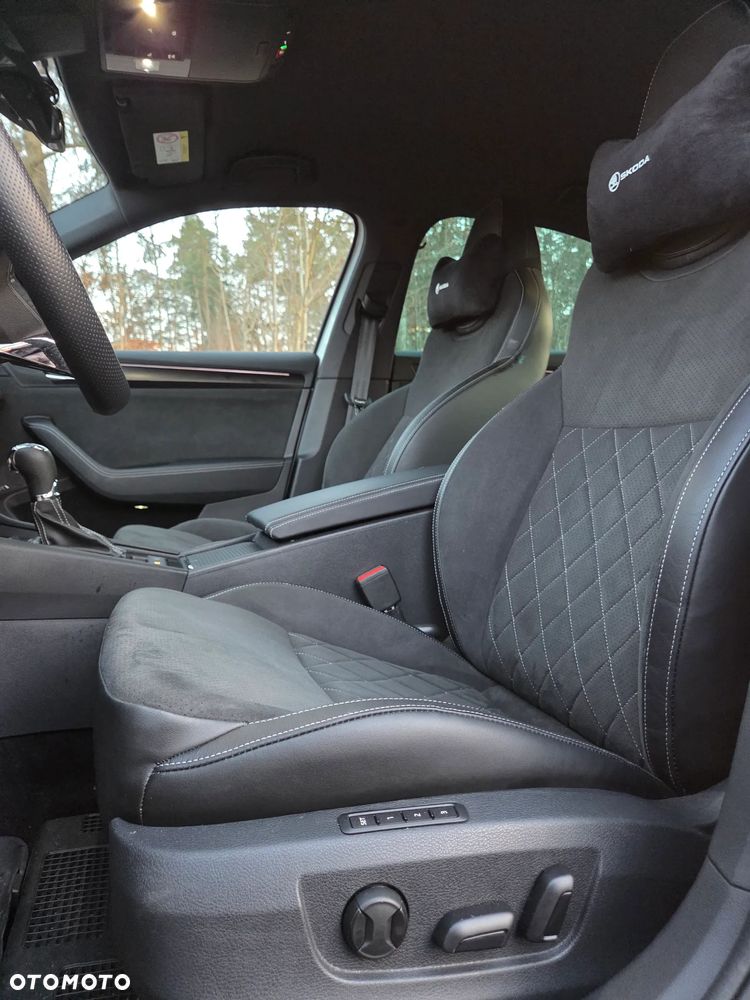 Skoda Superb 2.0 TSI Sportline DSG - 5