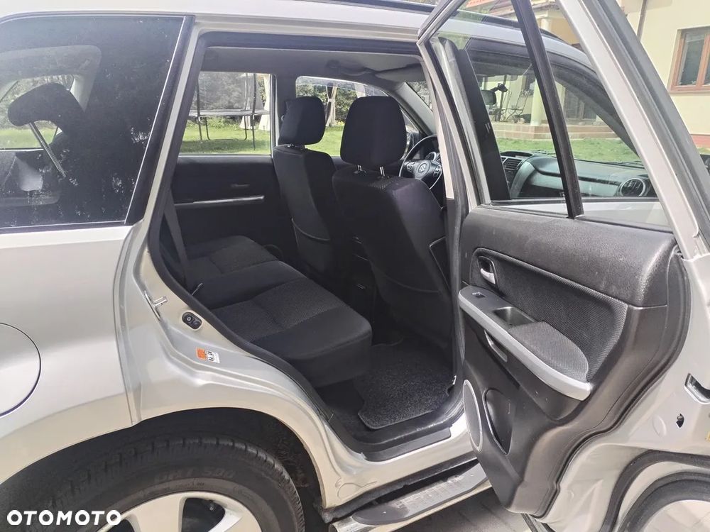 Suzuki Grand Vitara 2.0 Comfort Family - 16