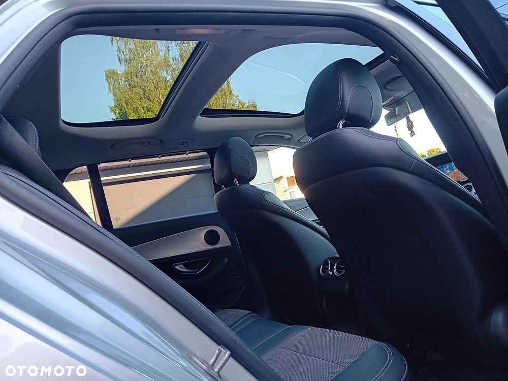 Mercedes-Benz Klasa E 220 d T 9G-TRONIC Avantgarde - 7