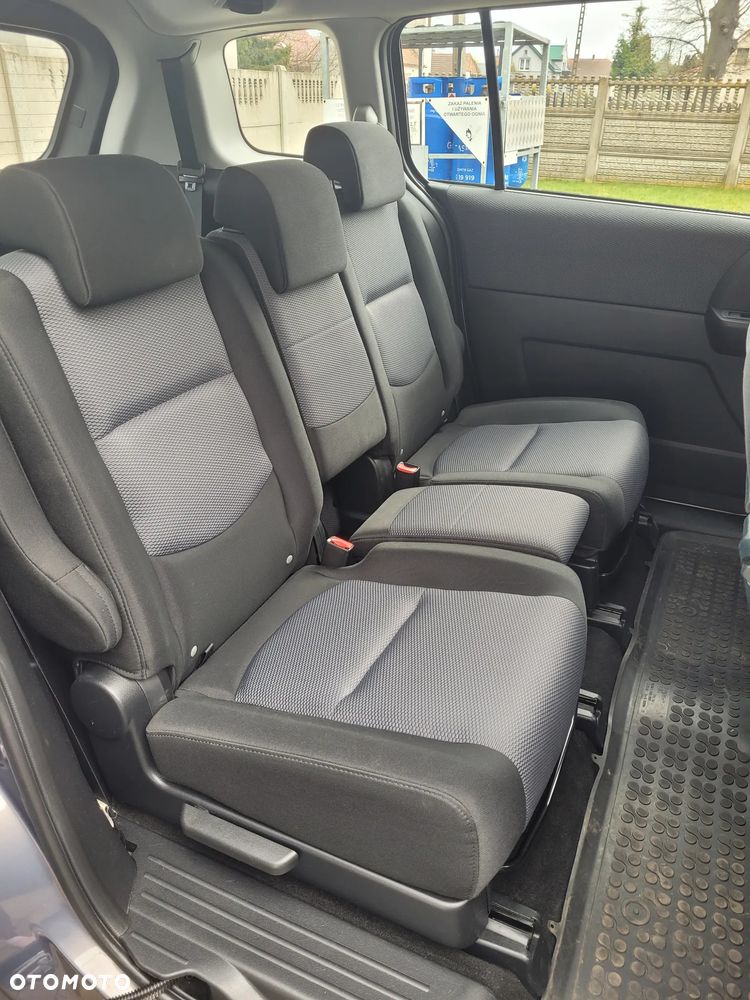 Mazda 5 2.0 CD DPF Comfort - 14