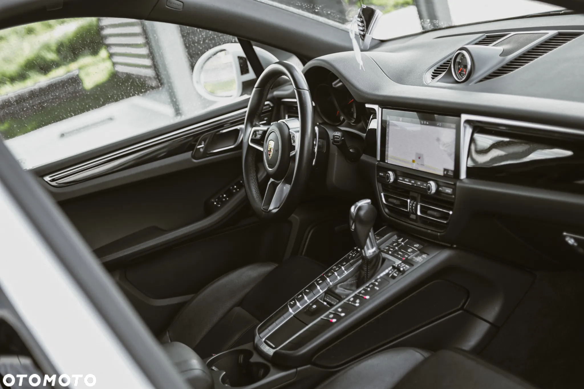 Porsche Macan Standard - 17