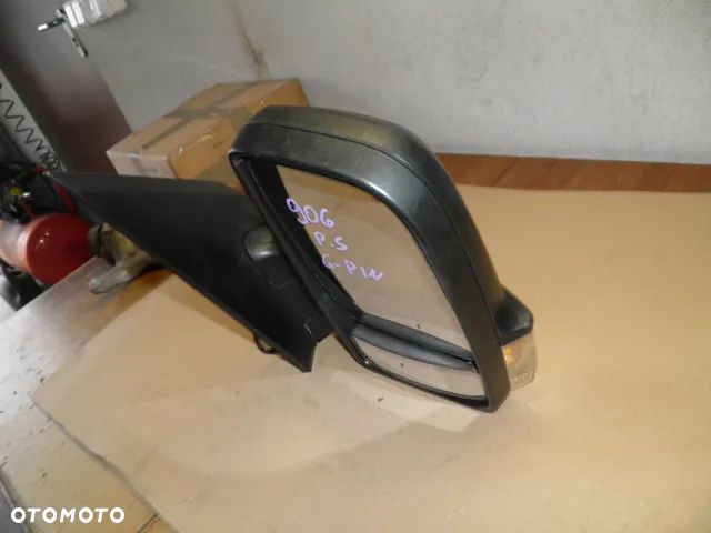 LUSTERKO PRAWE MERCEDES SPRINTER 906 lift 6 PIN - 3