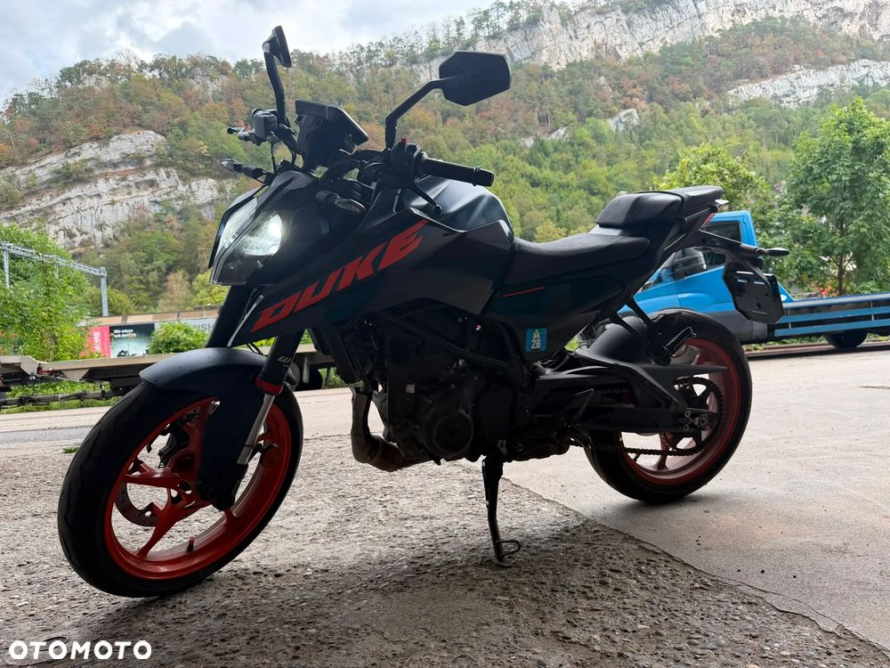 KTM Duke 125 - 1