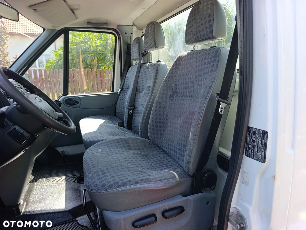Ford Transit - 16