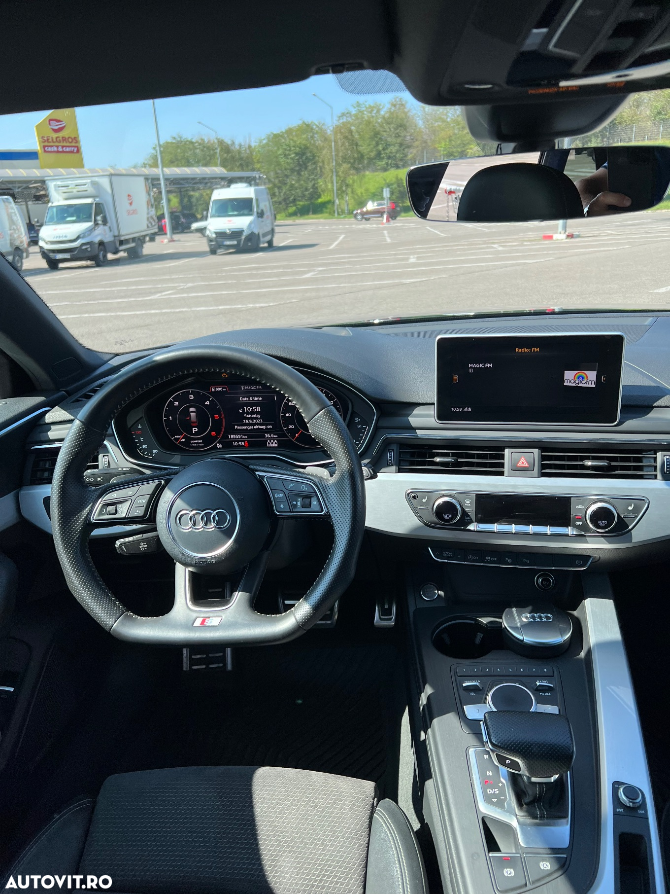 Audi A4 Avant 2.0 TDI quattro S tronic Sport - 9
