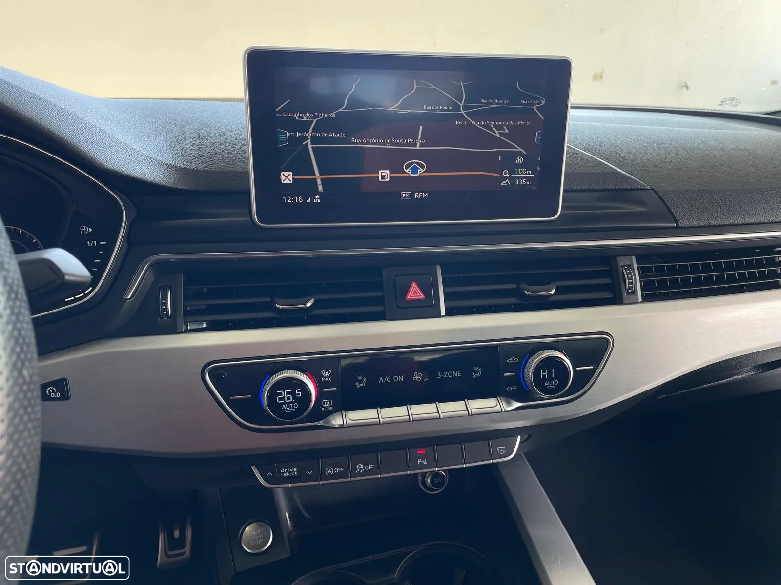 Audi A4 2.0 TDI S-line S tronic - 11