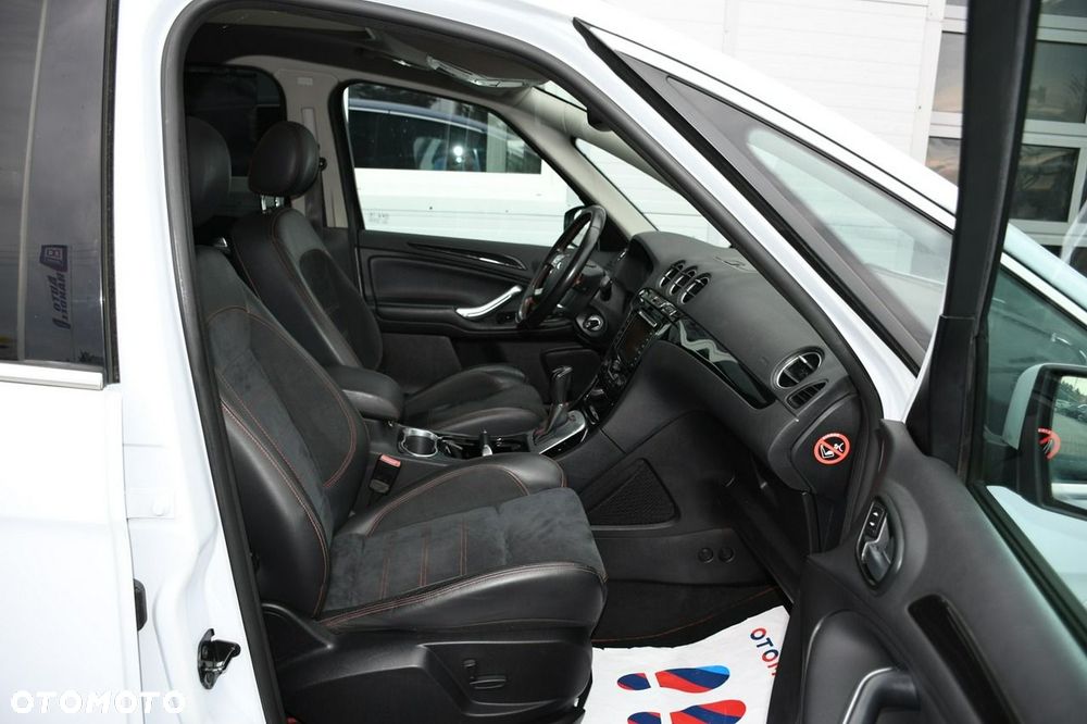Ford S-Max - 28