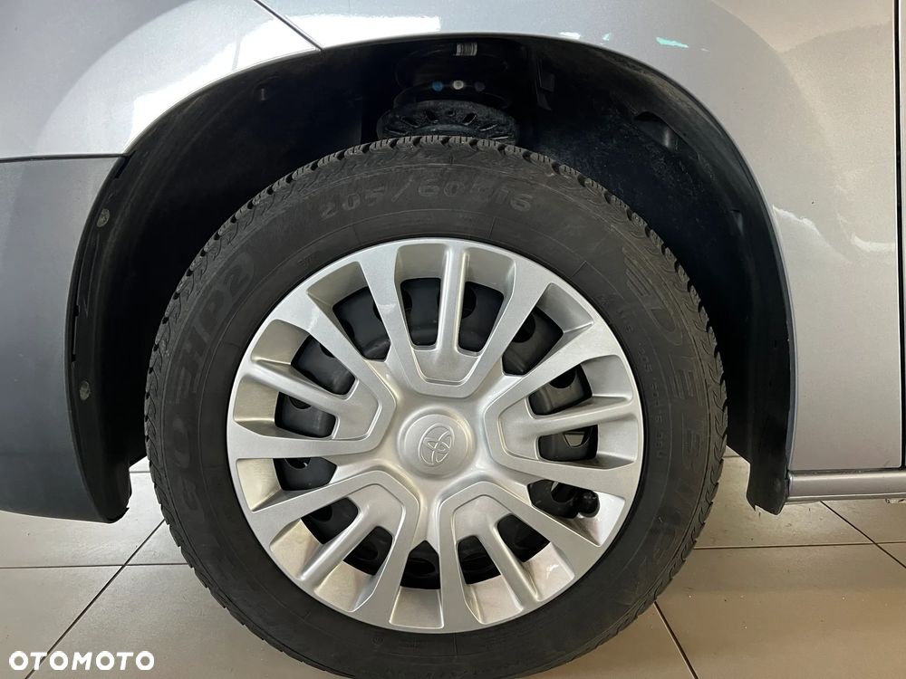 Toyota ProAce - 15