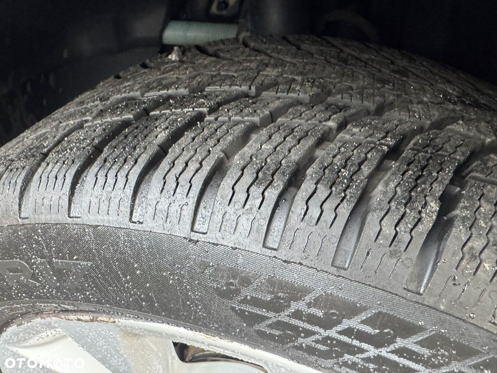 BMW X1 sDrive18d - 18