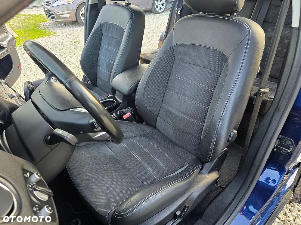 Ford Mondeo SW 2.0 TDCi Platinium X Plus (Titanium) - 15