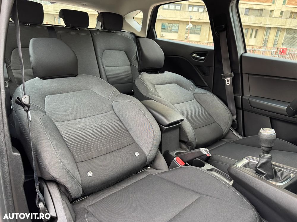 Renault Captur TCe 90 Evolution - 19
