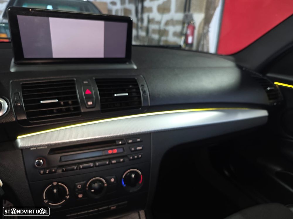 BMW 118 d Limited Edition Lifestyle c/ M Sport Pack - 50