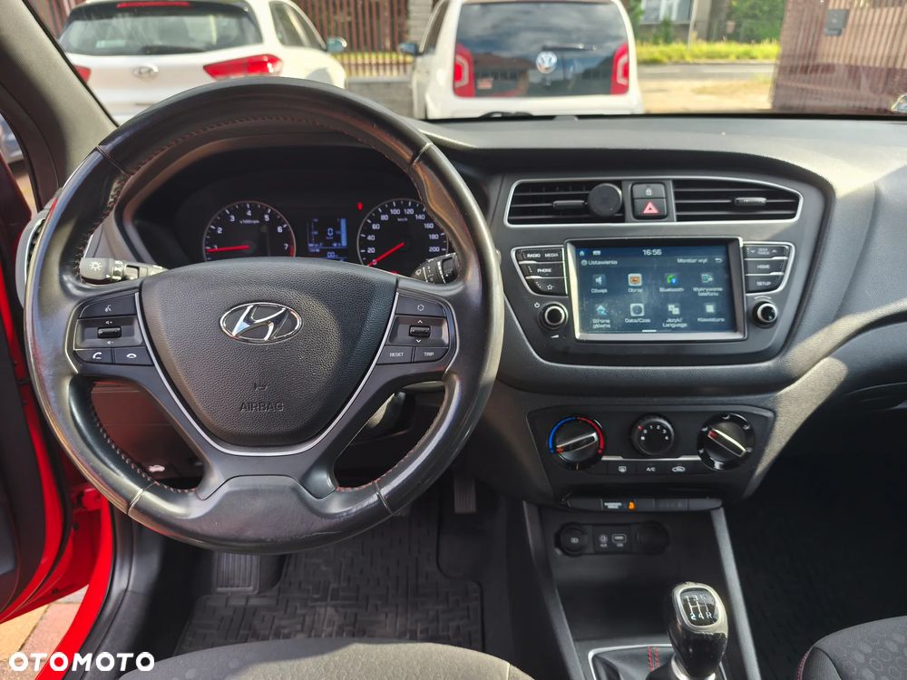 Hyundai i20 1.2 GO - 14