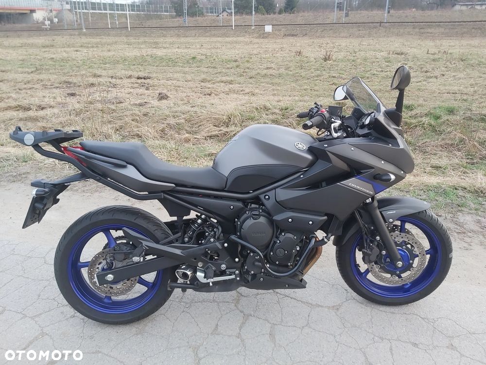 Yamaha XJ - 3
