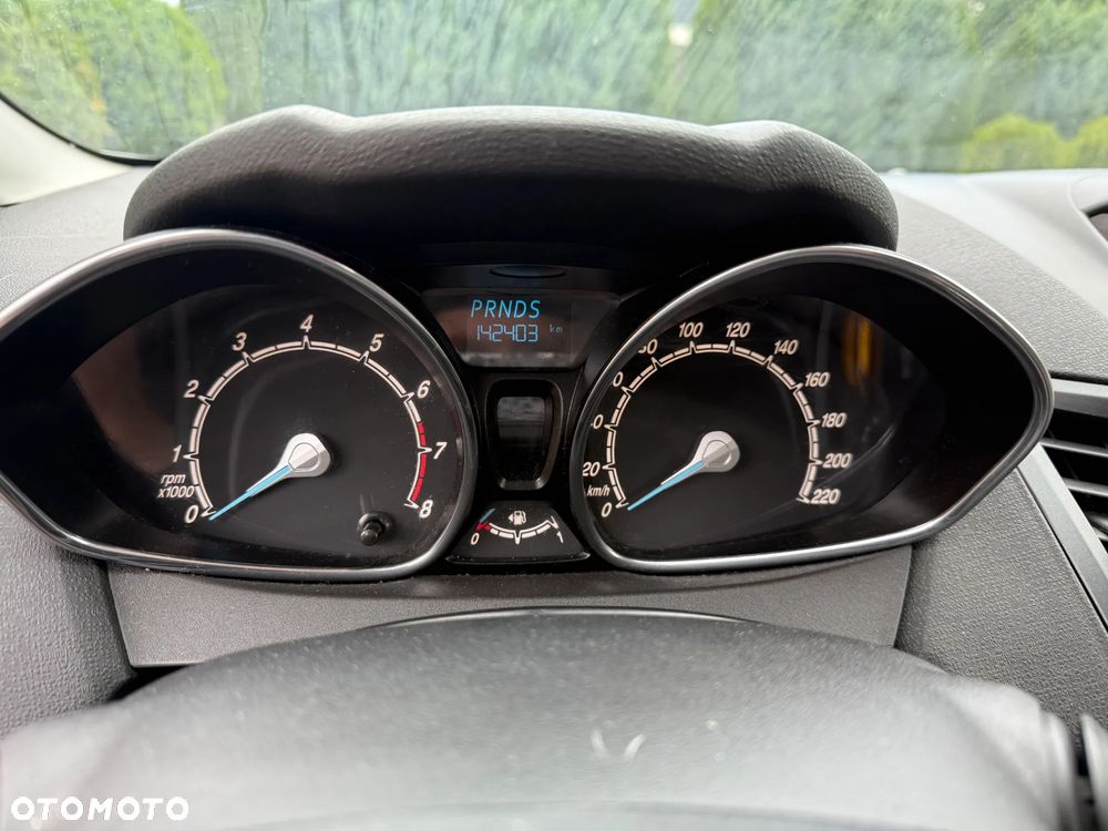 Ford Fiesta - 10