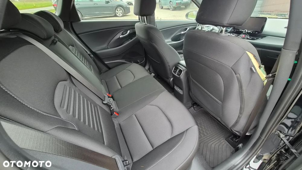 Hyundai i30 1.5 T-GDI 48V Executive DCT - 19