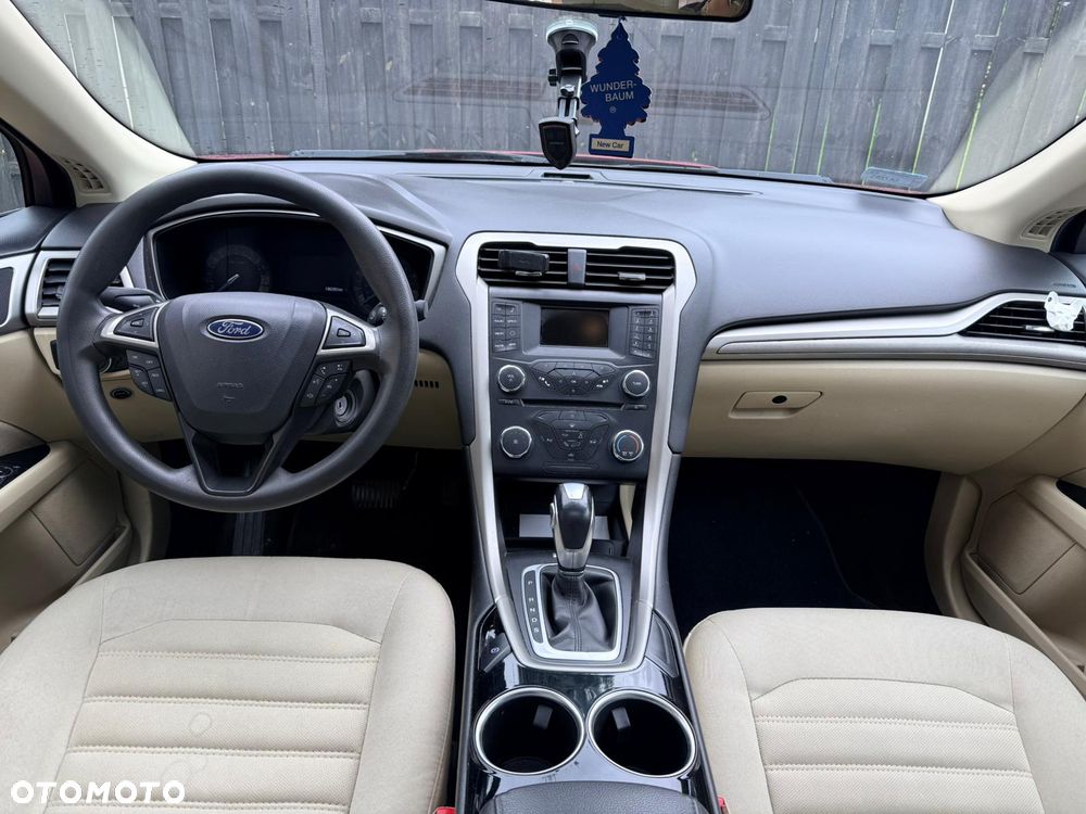 Ford Fusion - 5