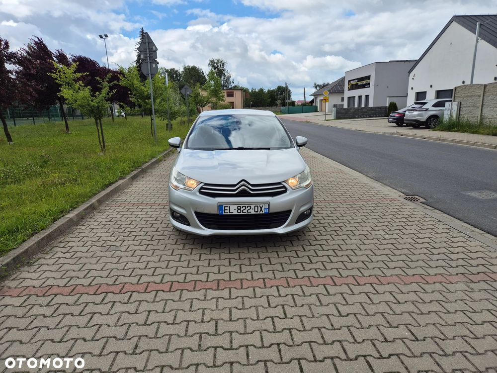 Citroën C4 HDi 90 Attraction - 9