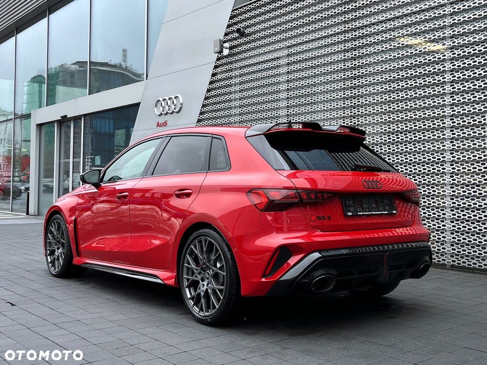 Audi RS3 Sportback - 4