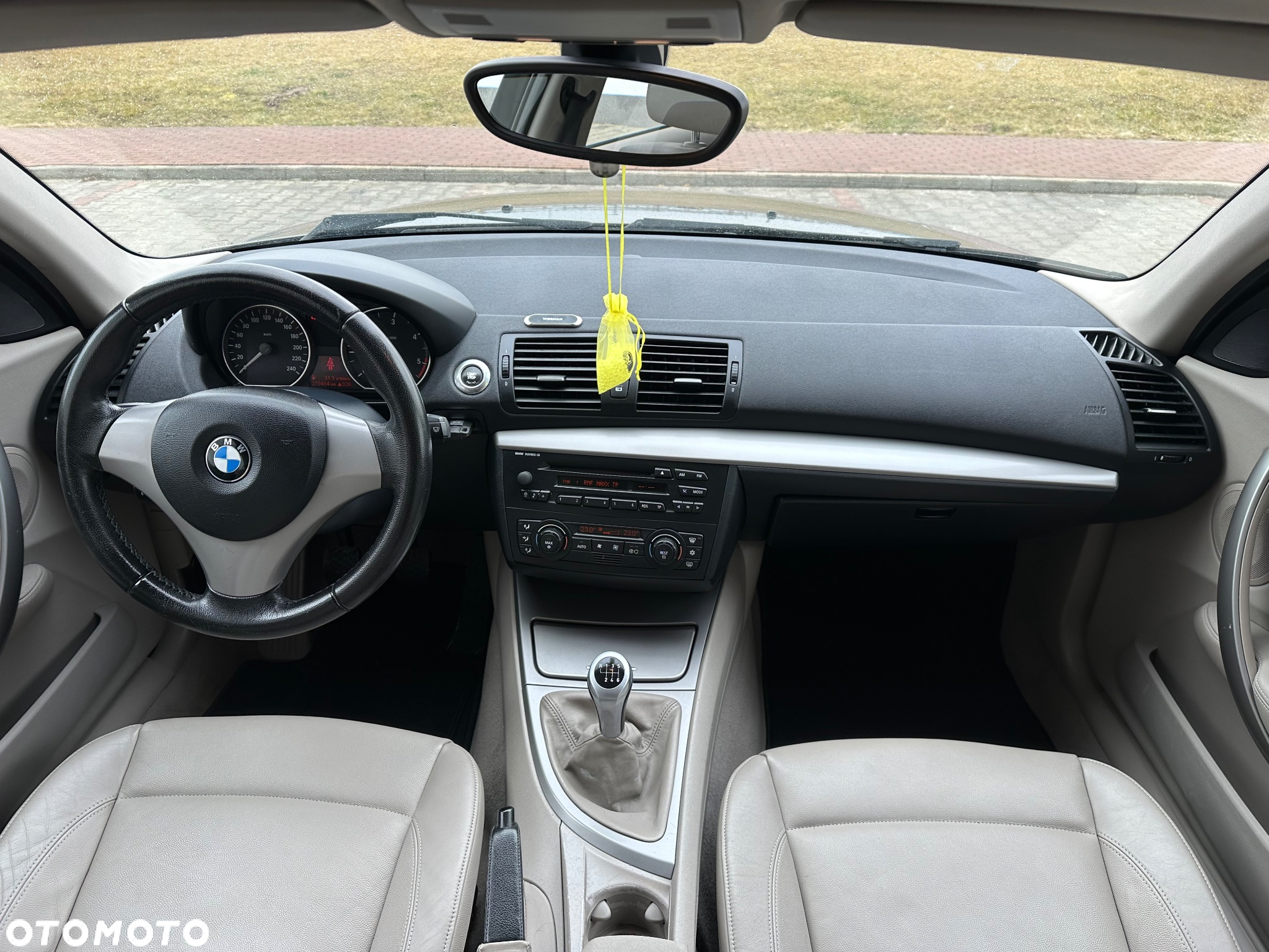 BMW Seria 1 118d - 11