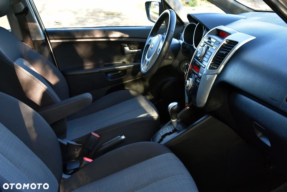 Kia Venga 1.6 L - 23