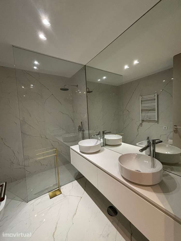 Living Sea II – T2 Vista Rio e Mar | Premium - Grande imagem: 2/33