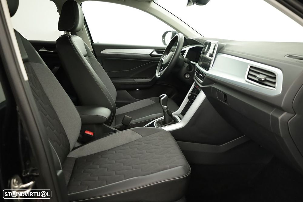 VW T-Roc 1.0 TSI - 21