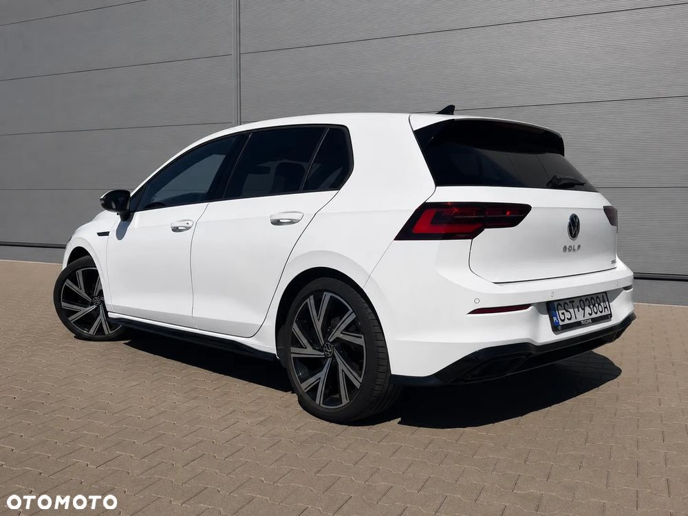 Volkswagen Golf 1.5 eTSI mHEV R-Line DSG - 6