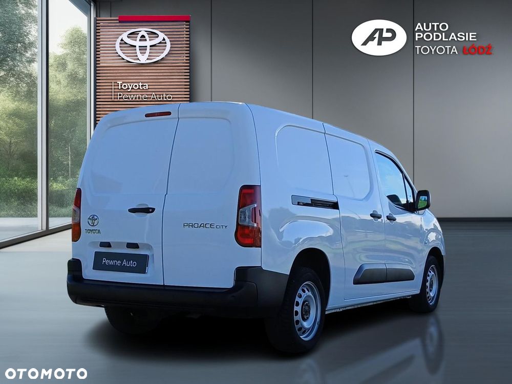 Toyota PROACE CITY - 7