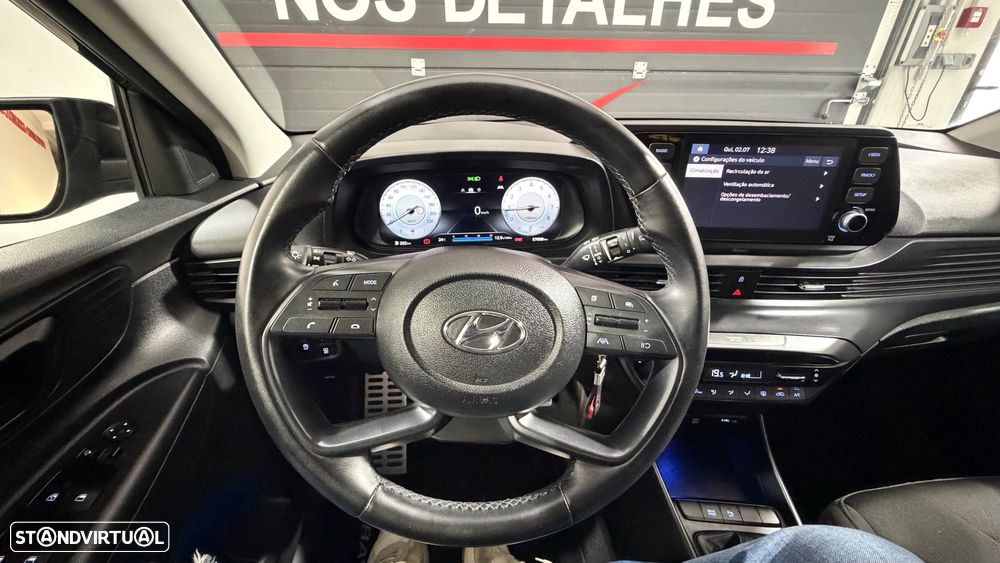 Hyundai Bayon 1.0 T-GDI Premium - 32