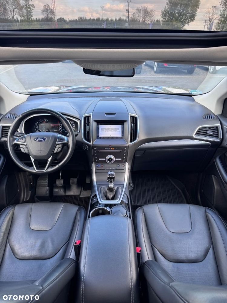 Ford Edge - 40