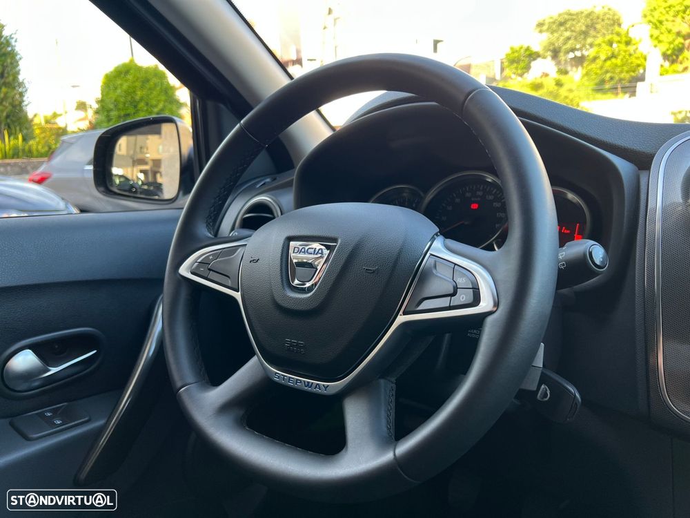 Dacia Sandero 0.9 TCe Stepway - 19