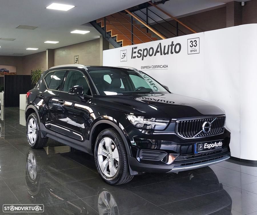 Volvo XC 40 2.0 D3 Momentum - 1