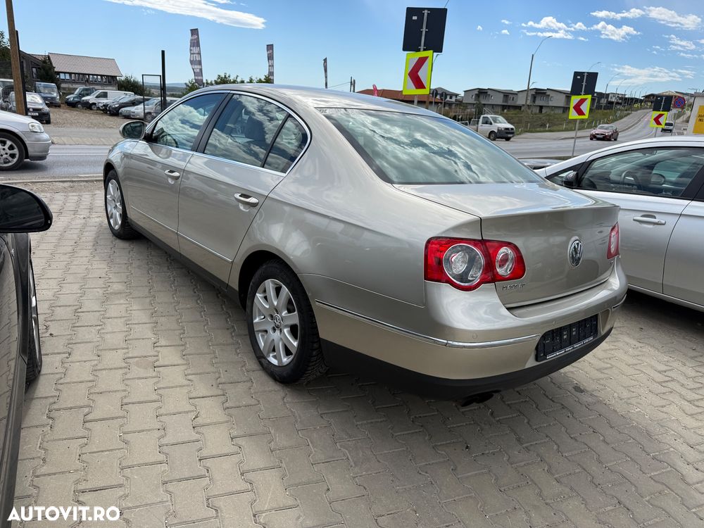 Volkswagen Passat 1.8 TSI Comfortline DSG - 5