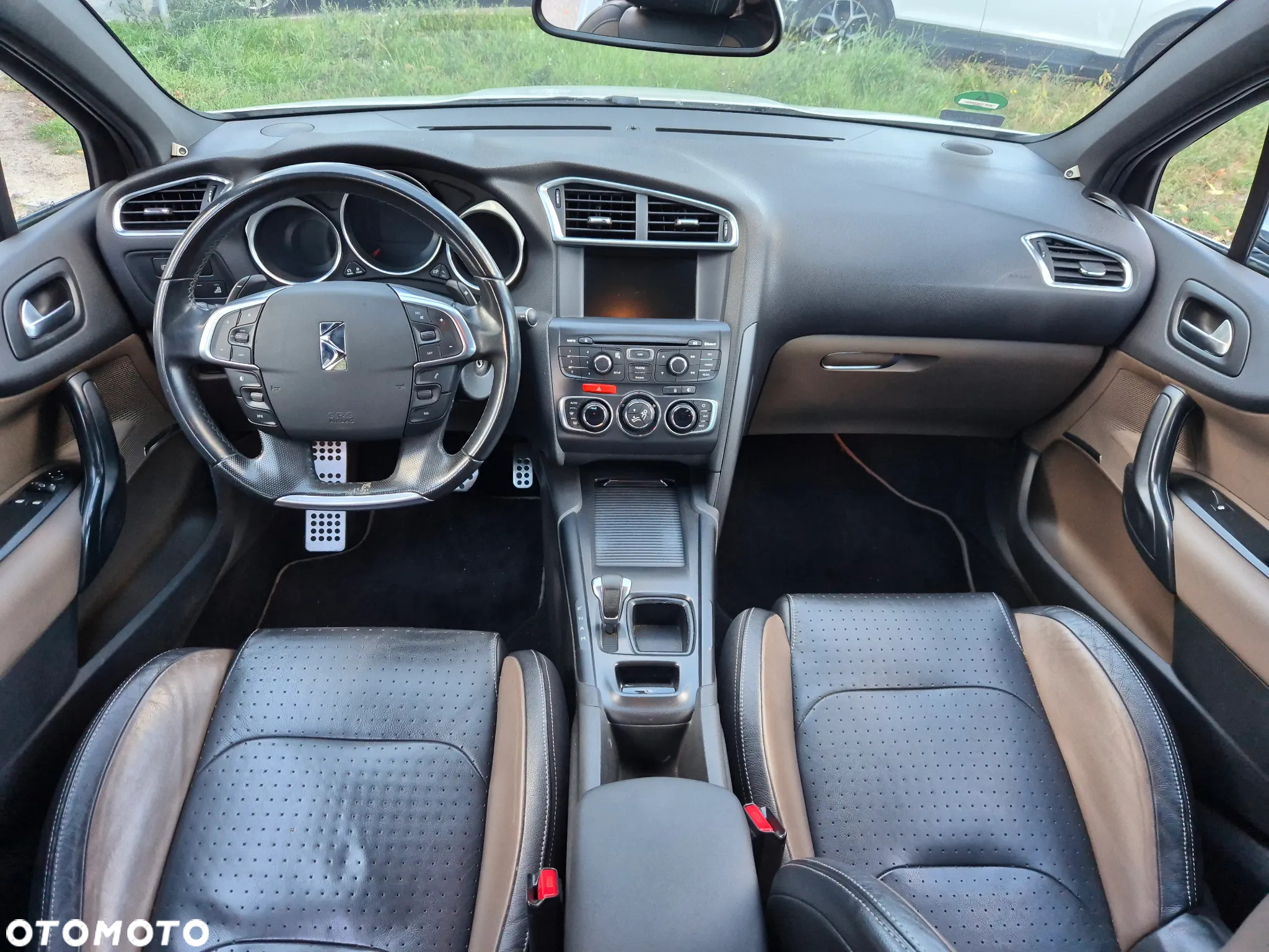 Citroën DS4 1.6 THP SoChic MCP - 9